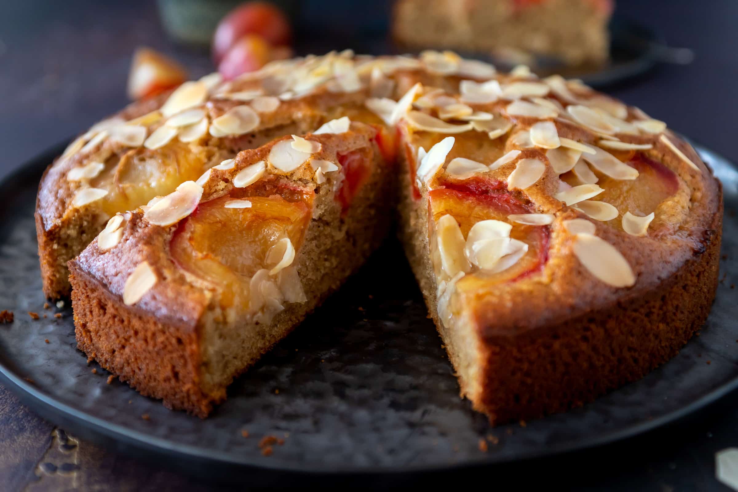 Pruimencake met amandel en specerijen